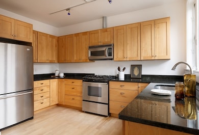 94 Hampshire St unit B, Cambridge, MA 02139 - photo 7