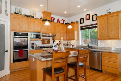 964 Pumpkin Ridge, Eagle Point, OR 97524 - photo 5