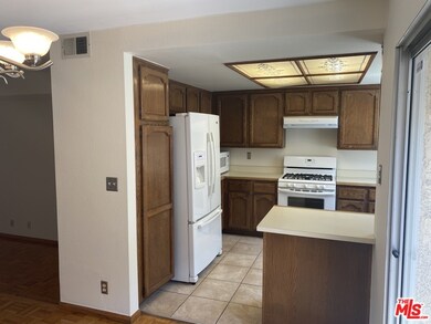 22539 Figueroa St unit 508, Carson, CA 90745 - photo 3