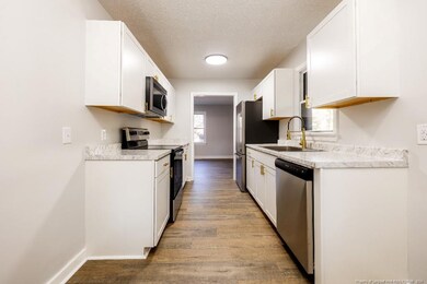 337 Richmond Dr, Fayetteville, NC 28304 - photo 6