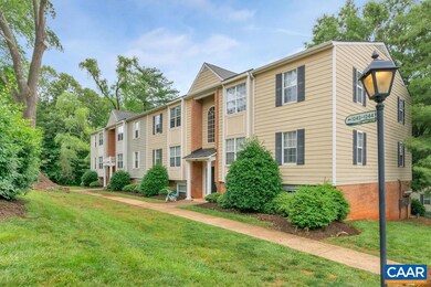 1242 Villa Ln unit E, Charlottesville, VA 22903 - photo 2