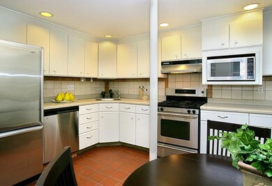 69 Joy St unit 1, Boston, MA 02114 - photo 3