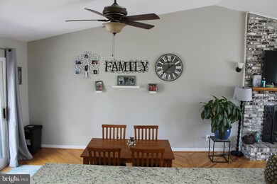 4107 Riverview Ct, Dunkirk, MD 20754 - photo 7