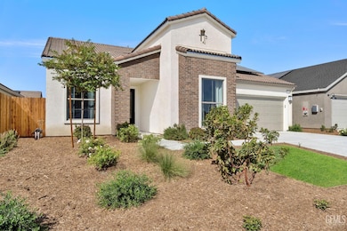 7312 Peach Grove Ln, Bakersfield, CA 93313 - photo 2