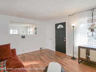 1224 Berten St, Lansing, MI 48910 - photo 5