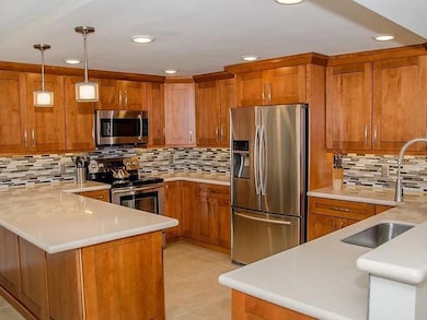 South Beach Condos unit 811, Clearwater Beach, FL 33767 - photo 4