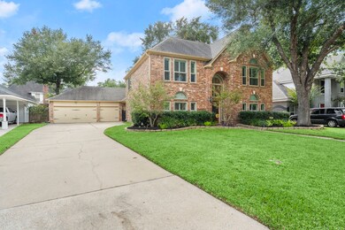 11931 Gatesden Dr, Tomball, TX 77377 - photo 4