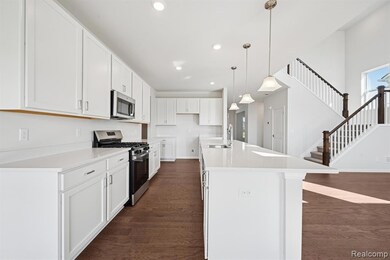 27116 Silo Dr, Saline, MI 48176 - photo 6