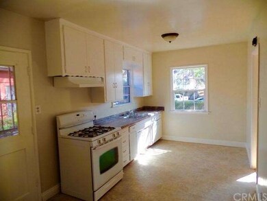 Front Unit Kitchen