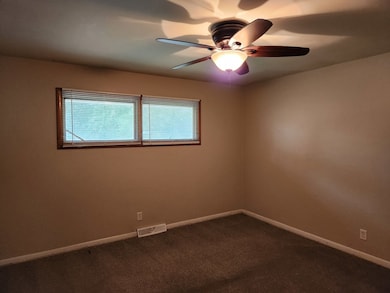 1735 Greene Ct, Aurora, IL 60506 - photo 6