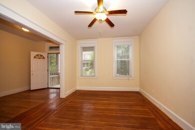 607 Lyndhurst St, Baltimore, MD 21229 - photo 4