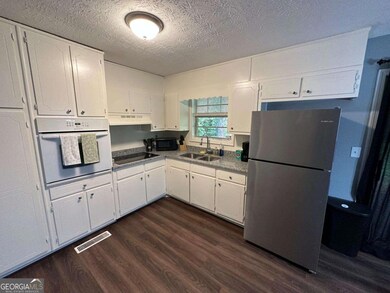 2959 Drexel Ln, Jonesboro, GA 30236 - photo 6