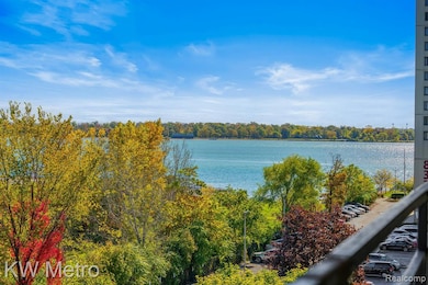 8300 E Jefferson Ave unit 508, Detroit, MI 48214 - photo 4