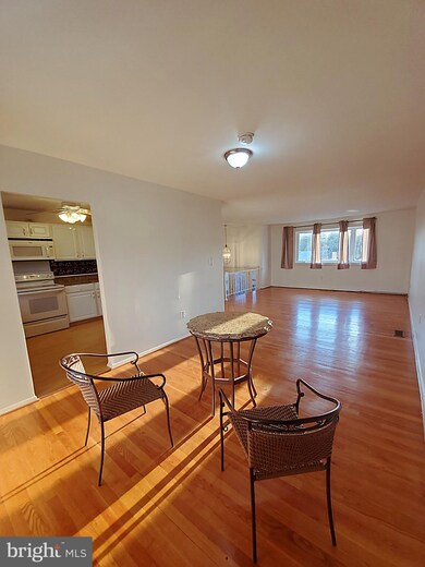 3919 Zurich Rd, Randallstown, MD 21133 - photo 6