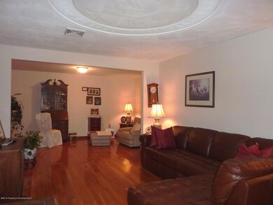 1377 Watson St, Scranton, PA 18504 - photo 2