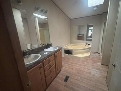 351 Martin Creek Dr, Cleveland, TX 77328 - photo 6