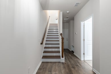 304 Pathfinder Way-5