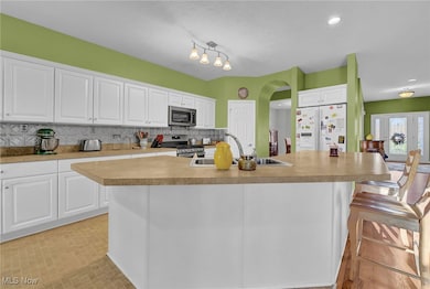 2690 Mayfair Rd, Akron, OH 44312 - photo 4