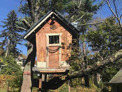 19 Stockholm St, Manchester, NH 03104 - photo 3