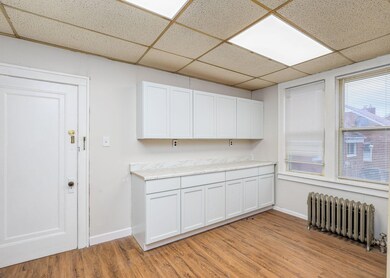 14-web-or-mls-MiddlesexStreetUnit2_6225