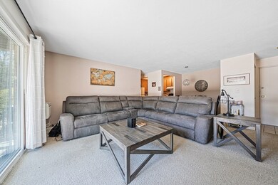 53 Fountain Ln unit 6, South Weymouth, MA 02190 - photo 2