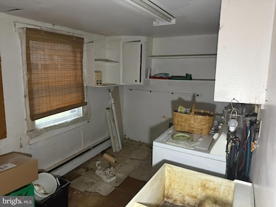 7923 Maplewood Dr, Manassas, VA 20111 - photo 7