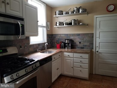 37 N Warner St, Woodbury, NJ 08096 - photo 6