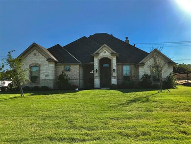 2009 Vanderbilt Dr, Weatherford, TX 76088 - photo 5