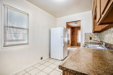 2132 Lewis Dr frig included