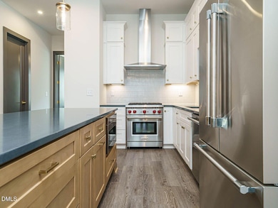 019-1280x960-kitchen