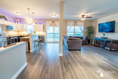 835 Henning St, Dundee, MI 48131 - photo 3