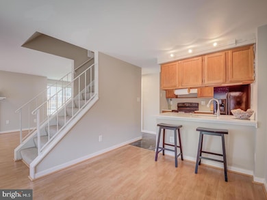 18100 Copps Hill Place, Montgomery Village, MD 20886 - photo 3