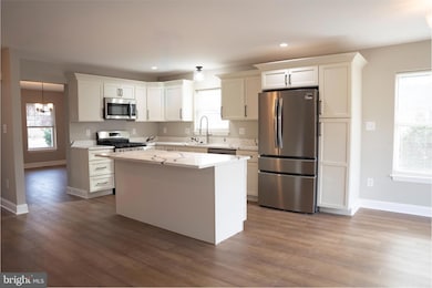 702 Delaware Ave, Riverside, NJ 08075 - photo 2