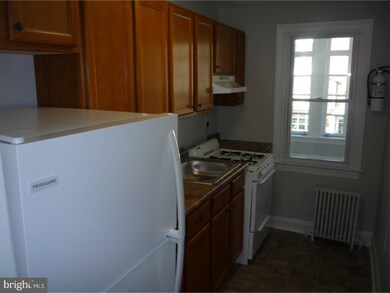 20 E Oakland Ave unit 2 E, Doylestown, PA 18901 - photo 3