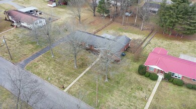 504 Cloverdale Rd, Shelbyville, TN 37160 - photo 3