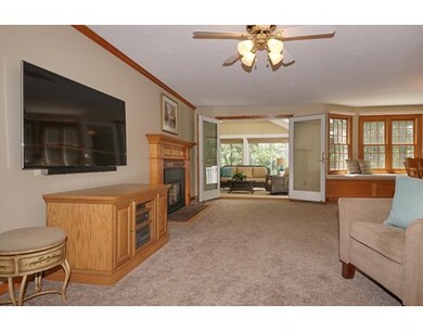 887 Franklin St, Wrentham, MA 02093 - photo 4