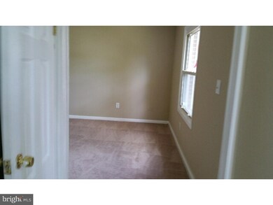 210 Pageant Ln, Willingboro, NJ 08046 - photo 5