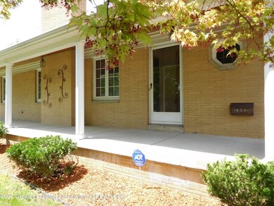 1315 Briarwood Dr, Lansing, MI 48917 - photo 3