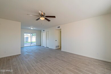 3547 W Lawrence Ln, Phoenix, AZ 85051 - photo 4