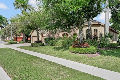 10513 Versailles Blvd, Wellington, FL 33449 - photo 5