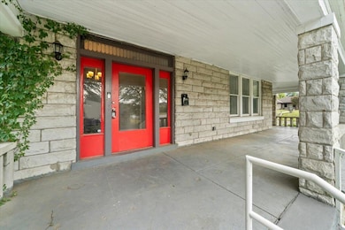 196 N Mcneil St, Memphis, TN 38112 - photo 3