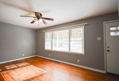 Living Room (2)