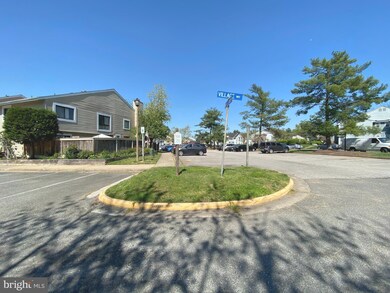 8613 Village Way, Alexandria, VA 22309 - photo 6