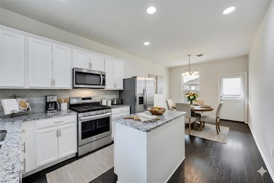 524 Coffee Berry Dr, Georgetown, TX 78626 - photo 4