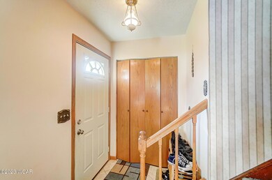 1005 Aster Dr, Wapakoneta, OH 45895 - photo 7