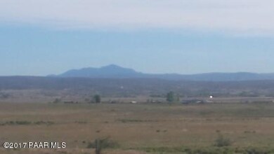 22511 N Post Rd, Paulden, AZ 86334 - photo 4