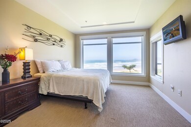 1125 NW Spring St unit A-6 (203), Newport, OR 97365 - photo 4