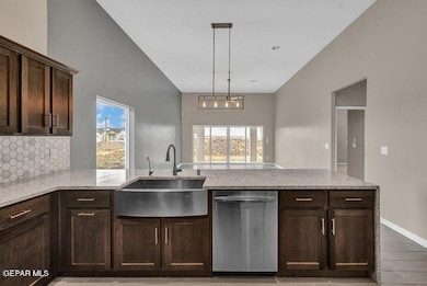 6038 Fall Ridge, Sunland Park, NM 88008 - photo 5