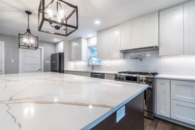 5055 Fallen Oaks Dr, Houston, TX 77091 - photo 6