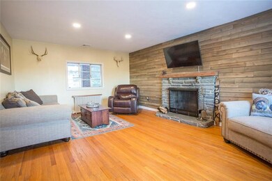 328 Mountain View Dr, Kunkletown, PA 18058 - photo 5